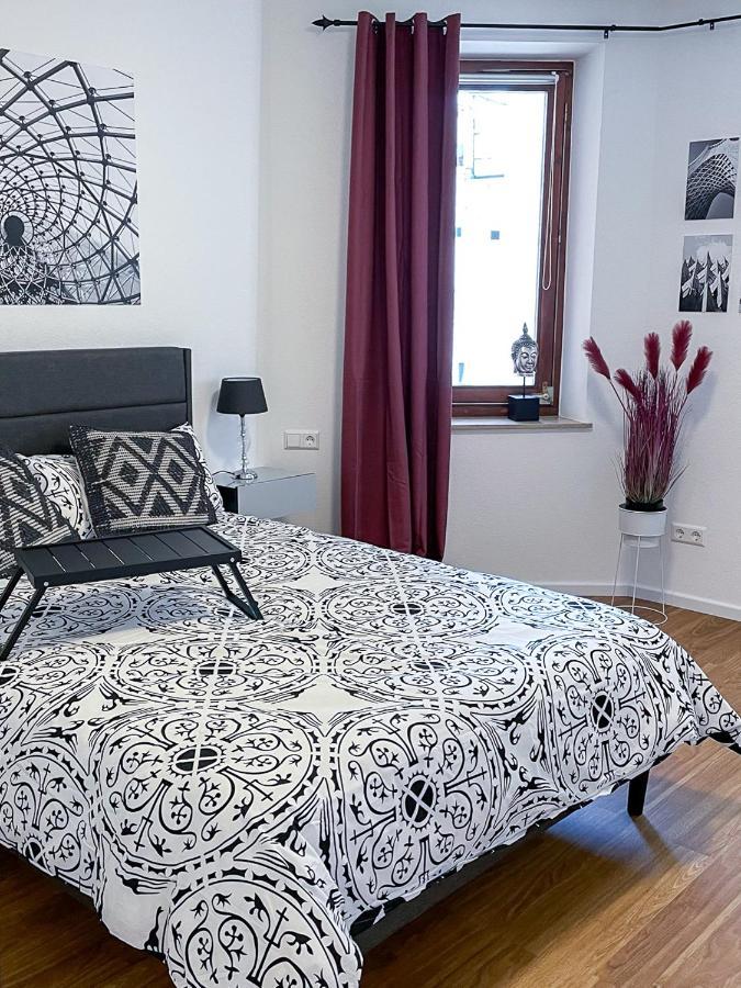 Velvet Ein Haus Mit Geschichte Im Herzen Tettnangs Messe Friedrichshafen Apartment Exterior photo