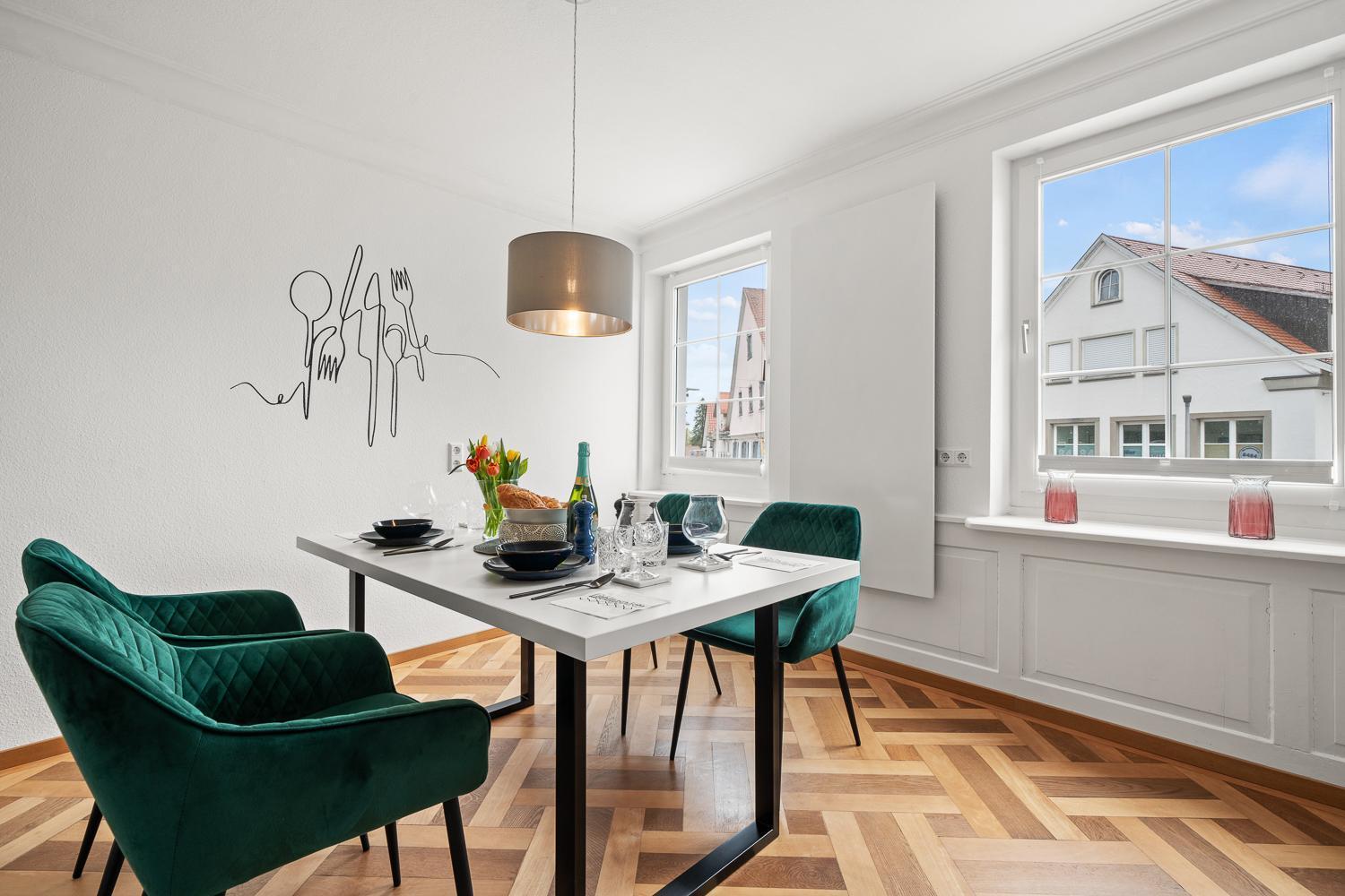 Velvet Ein Haus Mit Geschichte Im Herzen Tettnangs Messe Friedrichshafen Apartment Exterior photo